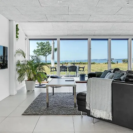 3 Bedroom Stunning In